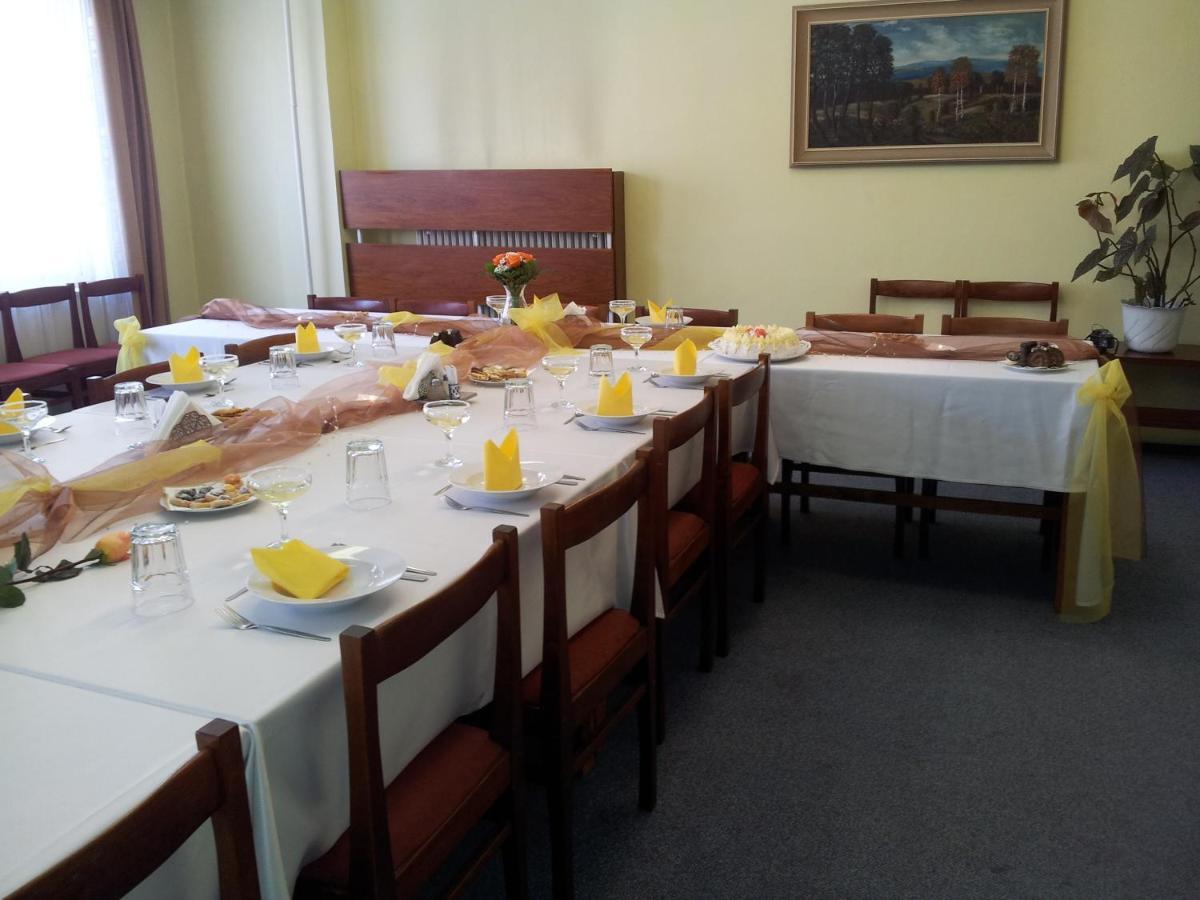 Penzion Starr Havlíčkŭv Brod Esterno foto